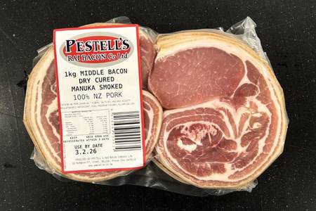 middle-bacon